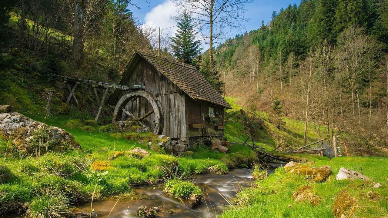 Starý mlýn v lese, potok skládačky online