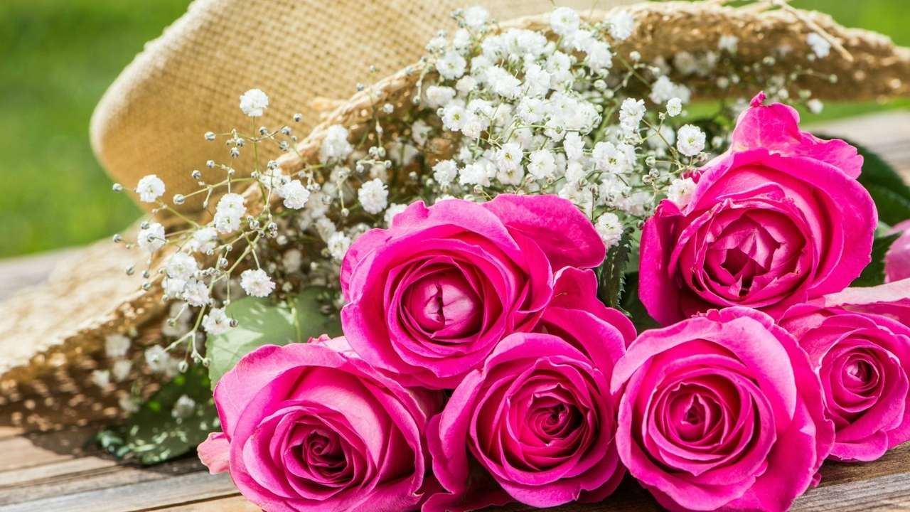 Букет от розови рози онлайн пъзел