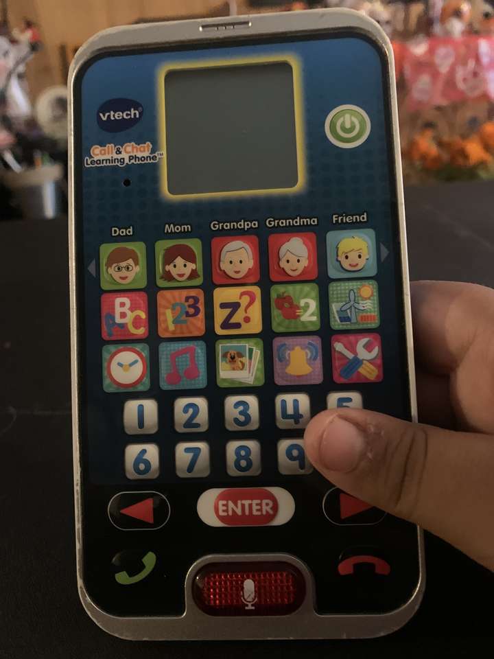 Phone device from school online puzzle