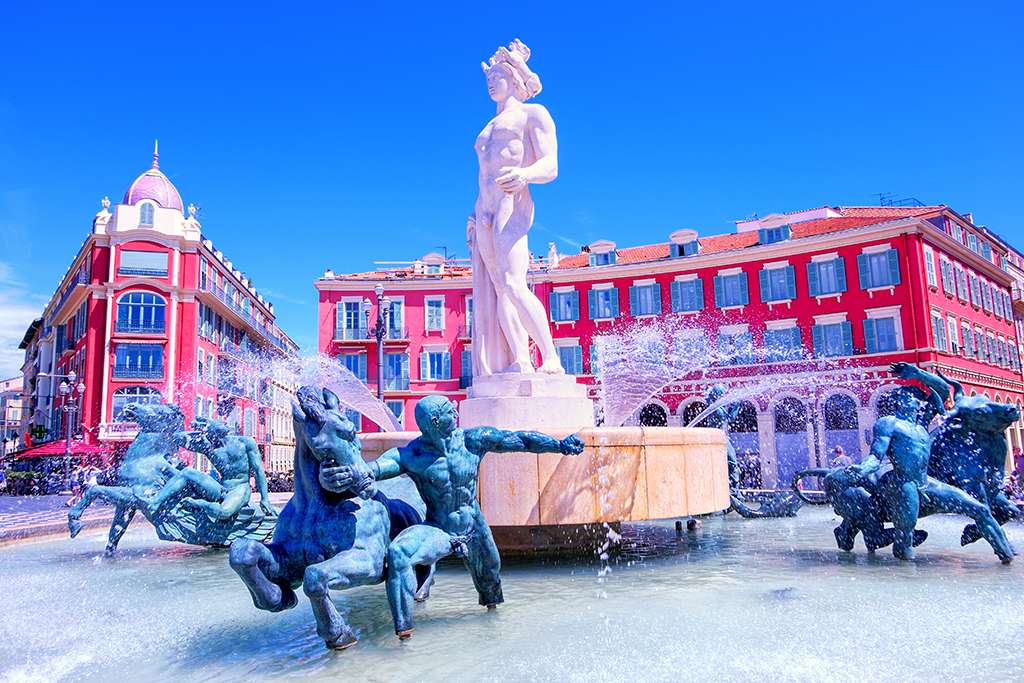 Nizza - Massena-Platz - Brunnen der Sonne. Puzzlespiel online