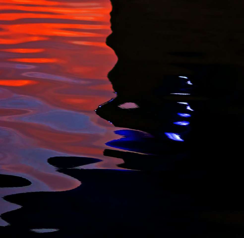 reflectie van licht op water legpuzzel online