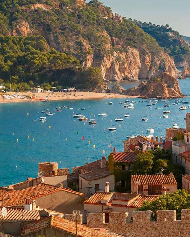 Costa Brava-região no nordeste da Espanha puzzle online