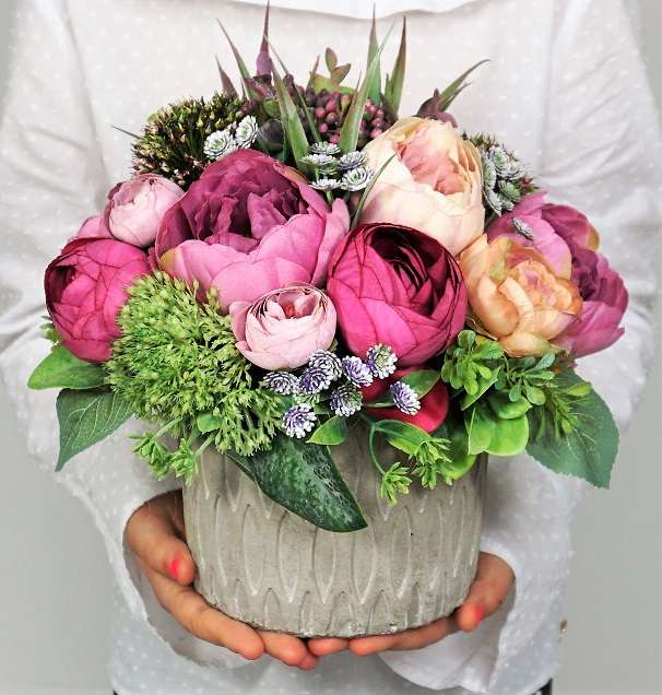 Букет от изкуствени цветя онлайн пъзел