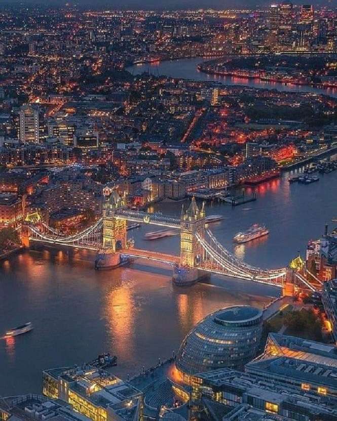 London bei Nacht. Puzzlespiel online
