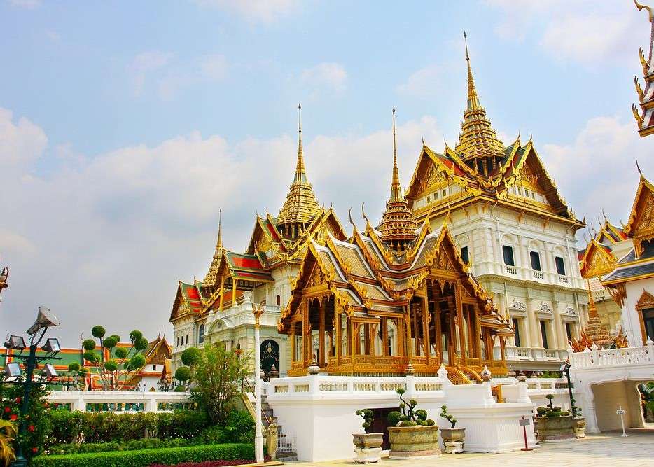 Храм в Таиланде онлайн-пазл