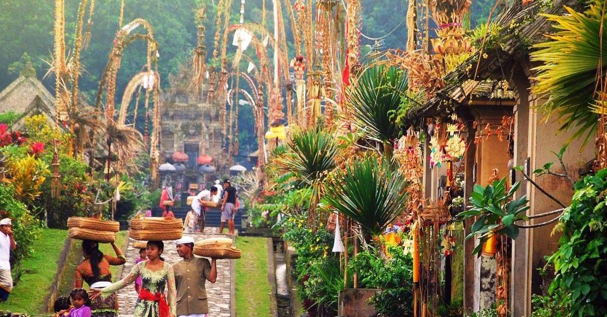 Galungan- Balinéz fesztivál online puzzle
