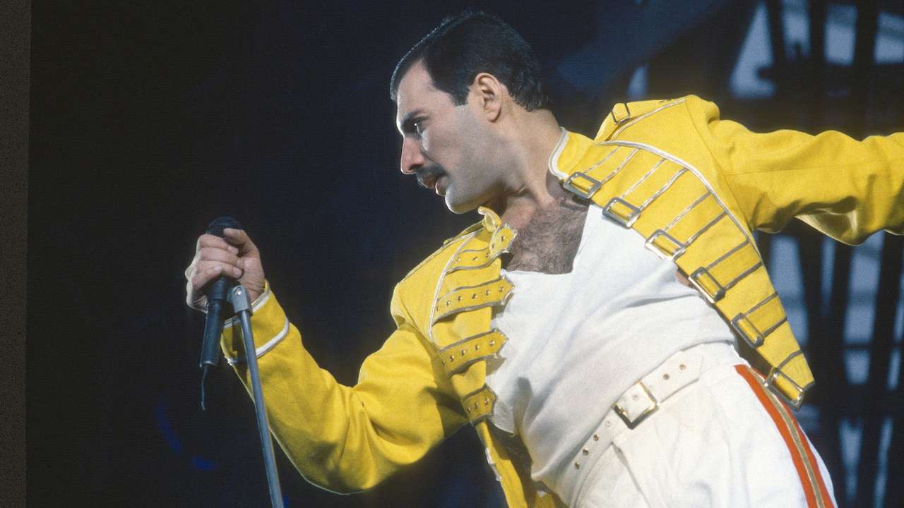 Freddie Mercury pussel på nätet