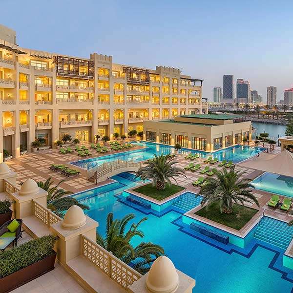 Hotel in der Hauptstadt von Katar Online-Puzzle