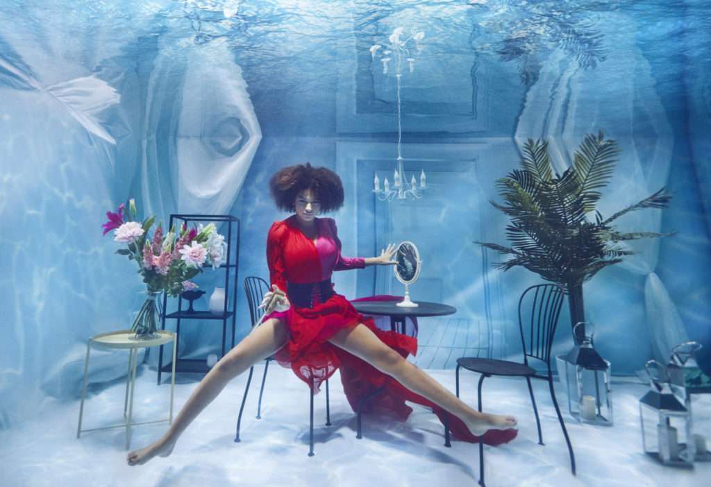 Top model - sessione fotografica in acqua puzzle online