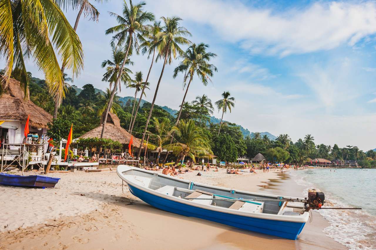prachtig tropisch strand in Thailand online puzzel
