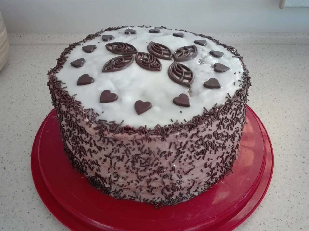 торт до дня народження онлайн пазл