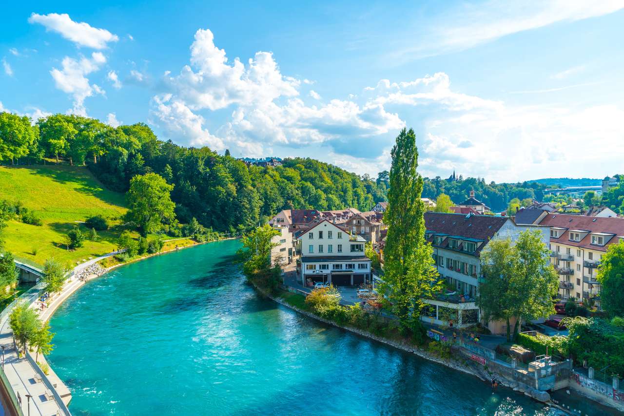 Prachtige architectuur in Bern, hoofdstad van Zwitserland legpuzzel online