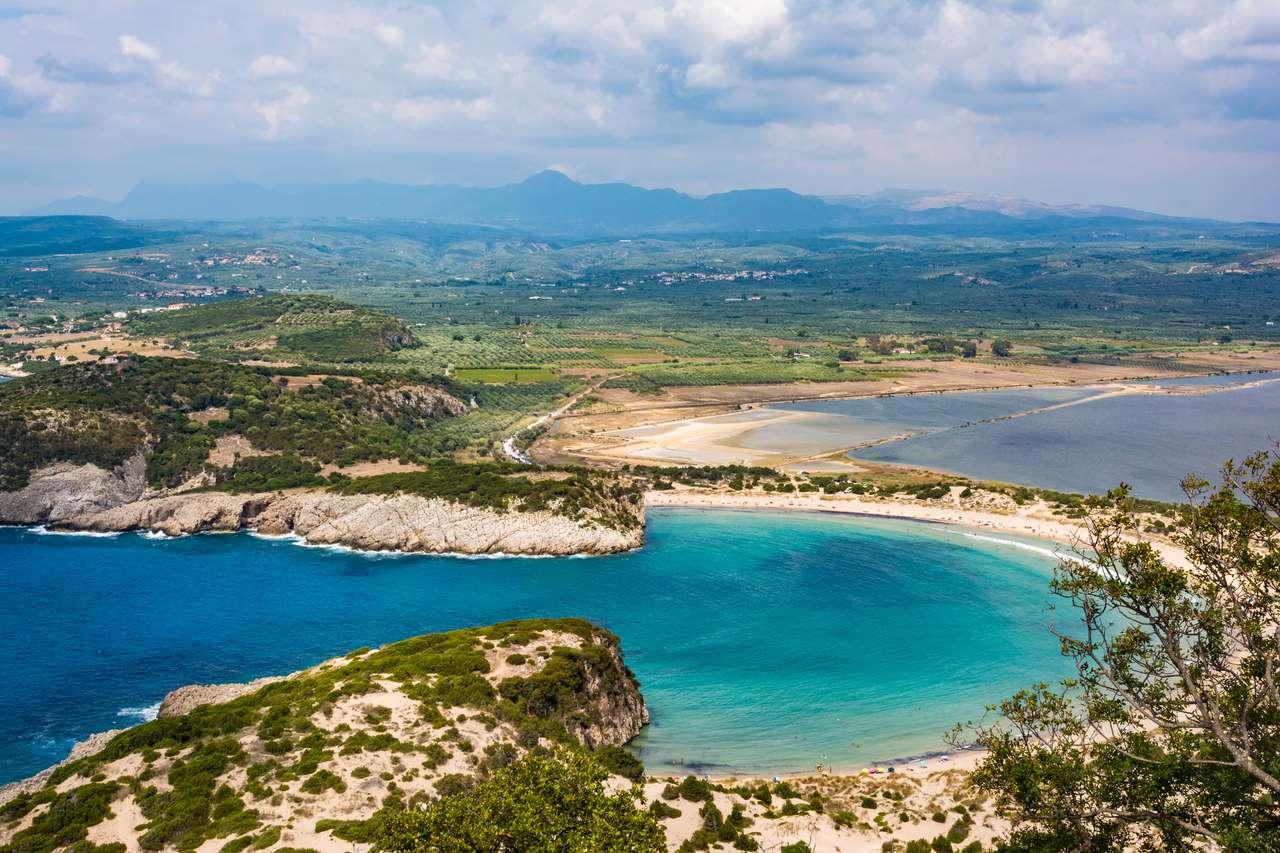 Spiaggia di Voidokilia nella regione del Peloponneso puzzle online