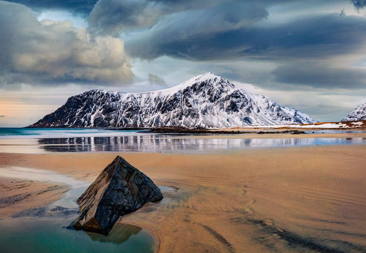 Skagsanden tengerpart, Norvégia online puzzle