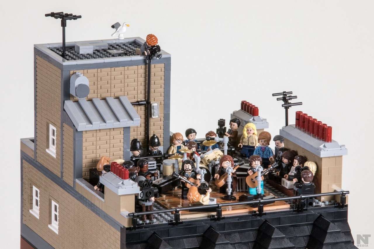 Lego byggnad pussel på nätet