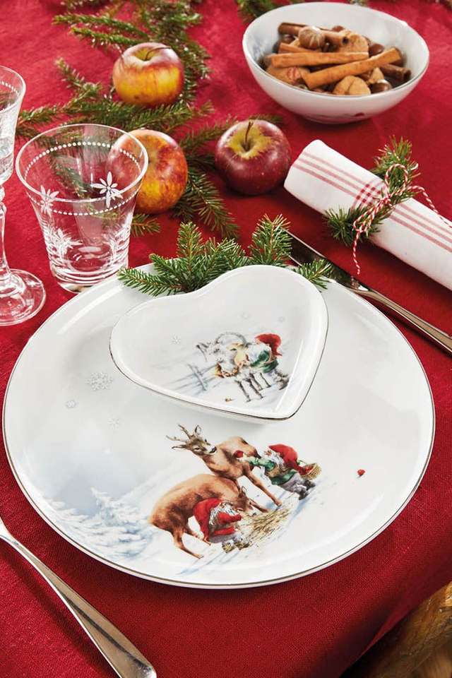 Karácsonyi asztal kirakós online