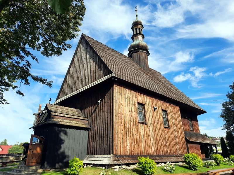 Kirche des Heiligen Kreuzes auf Piątkowa Góra Online-Puzzle