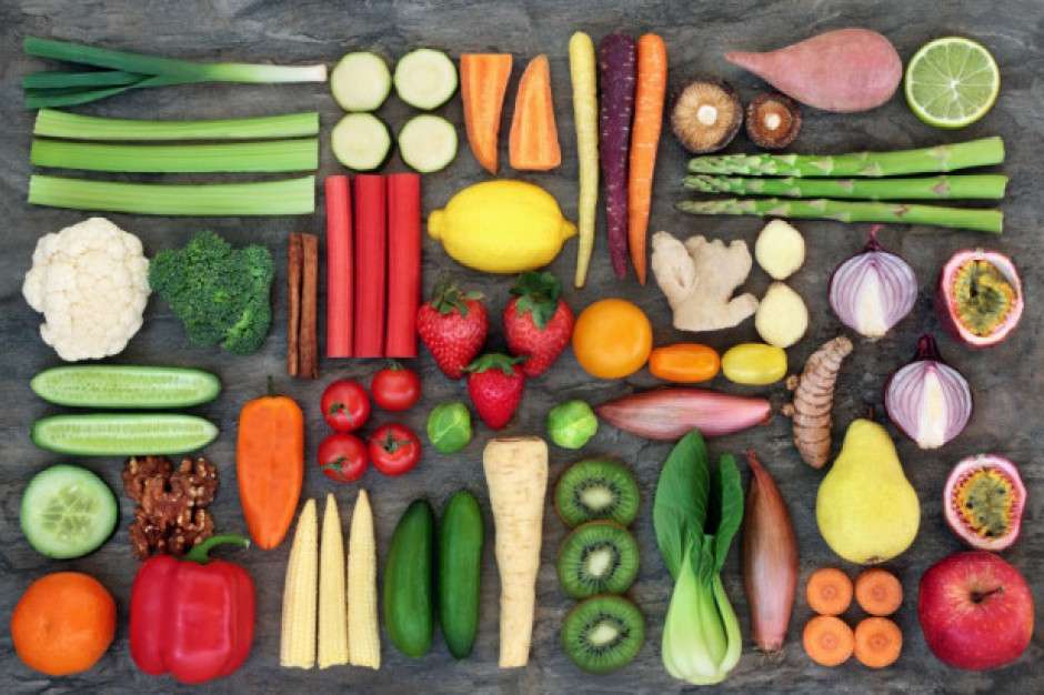 Verduras y frutas: una fuente de valiosas vitaminas. rompecabezas en línea