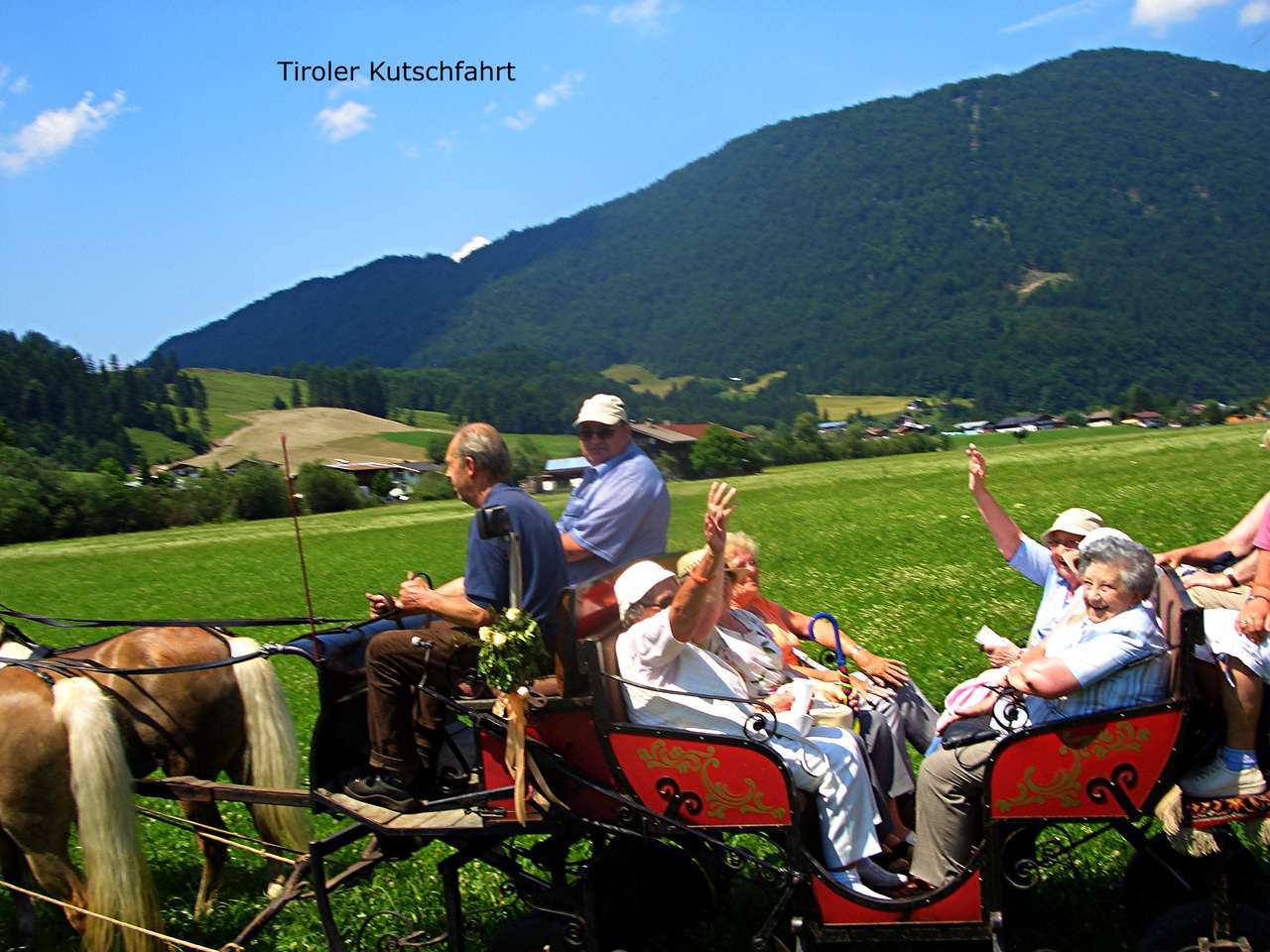 Passeio de carruagem no Tirol puzzle online