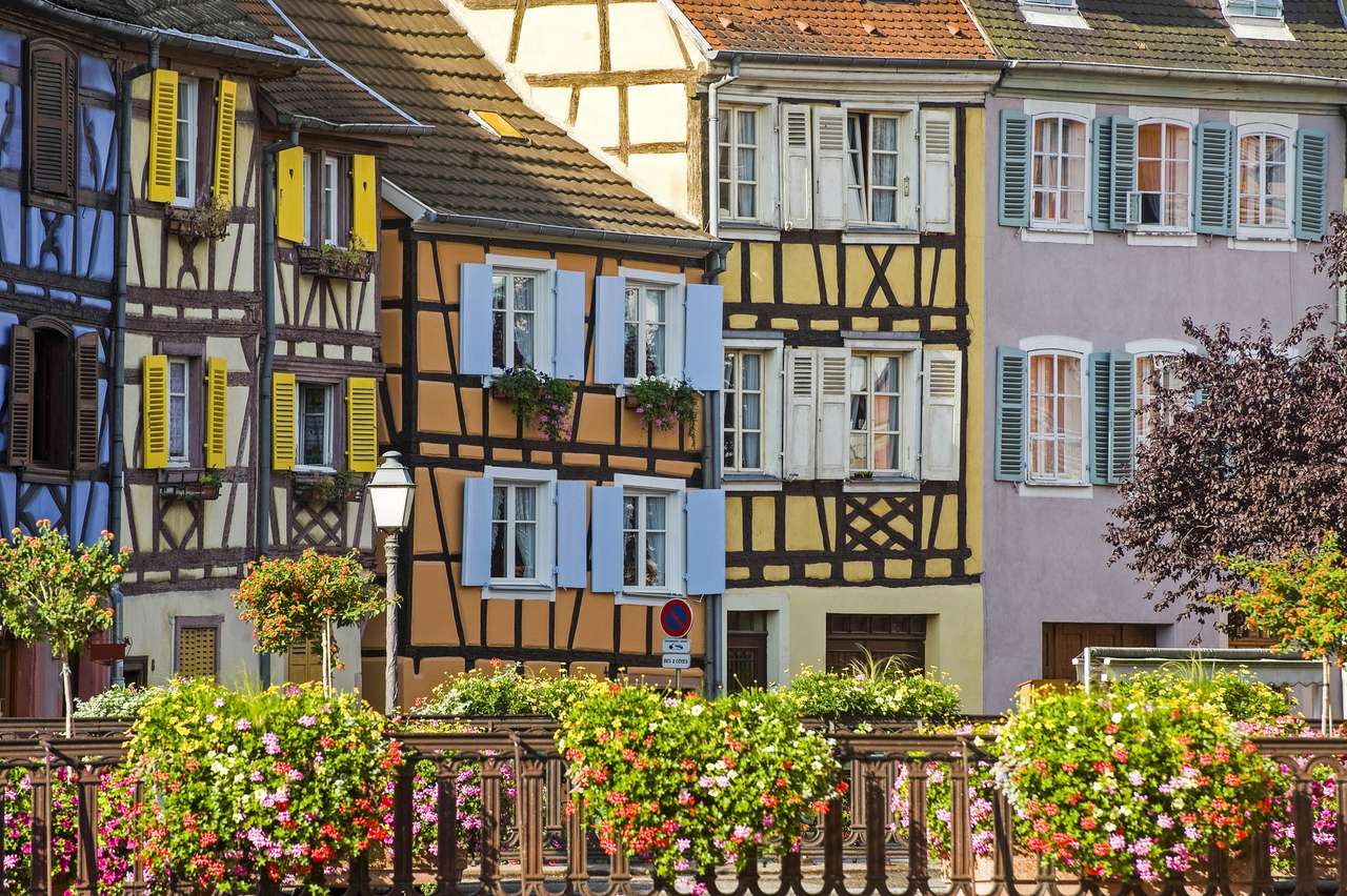 Colmar Haut-Rhin, Alsace, Frankrike pussel på nätet