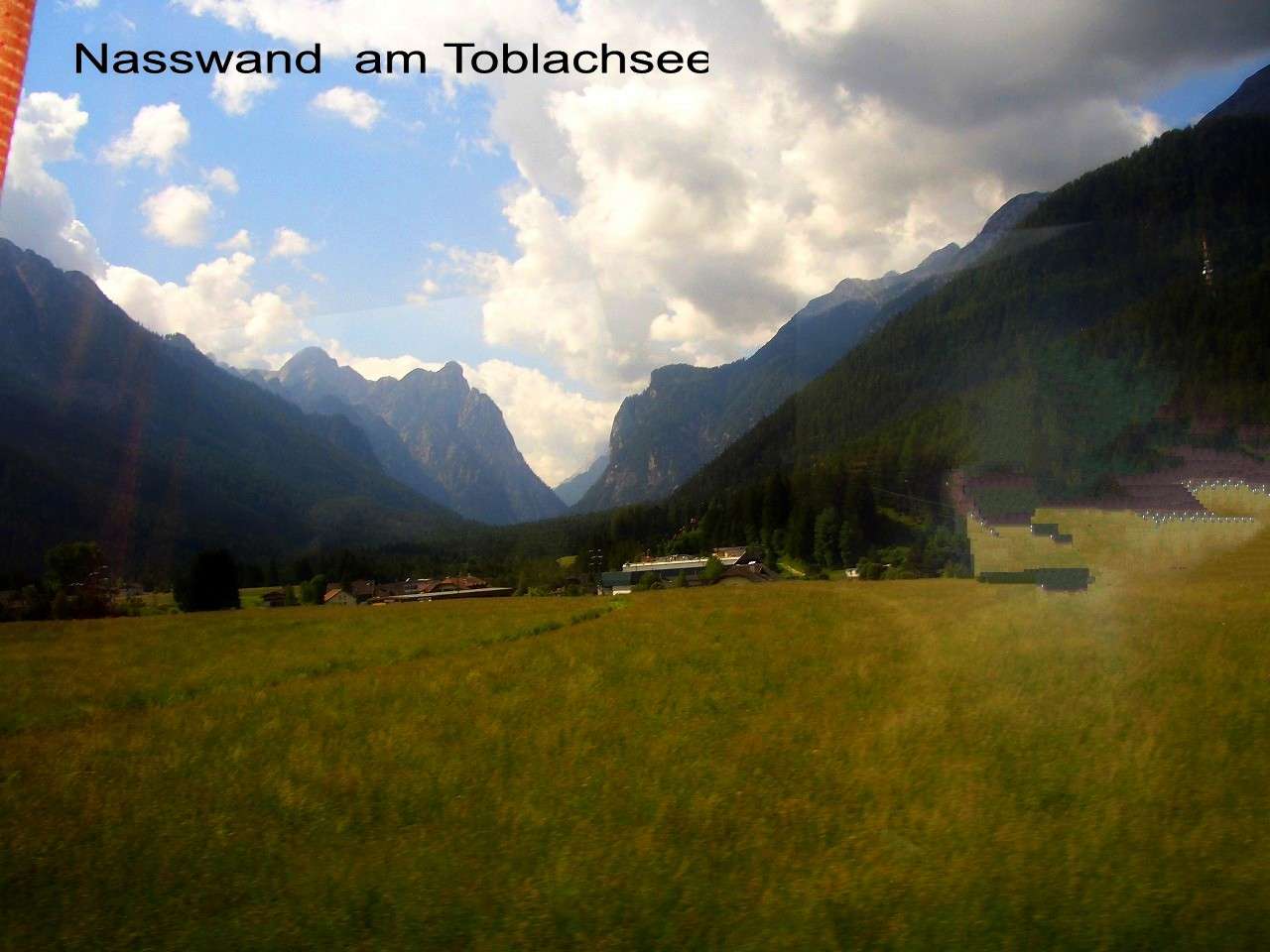 Wet wall at Toblachsee jigsaw puzzle online