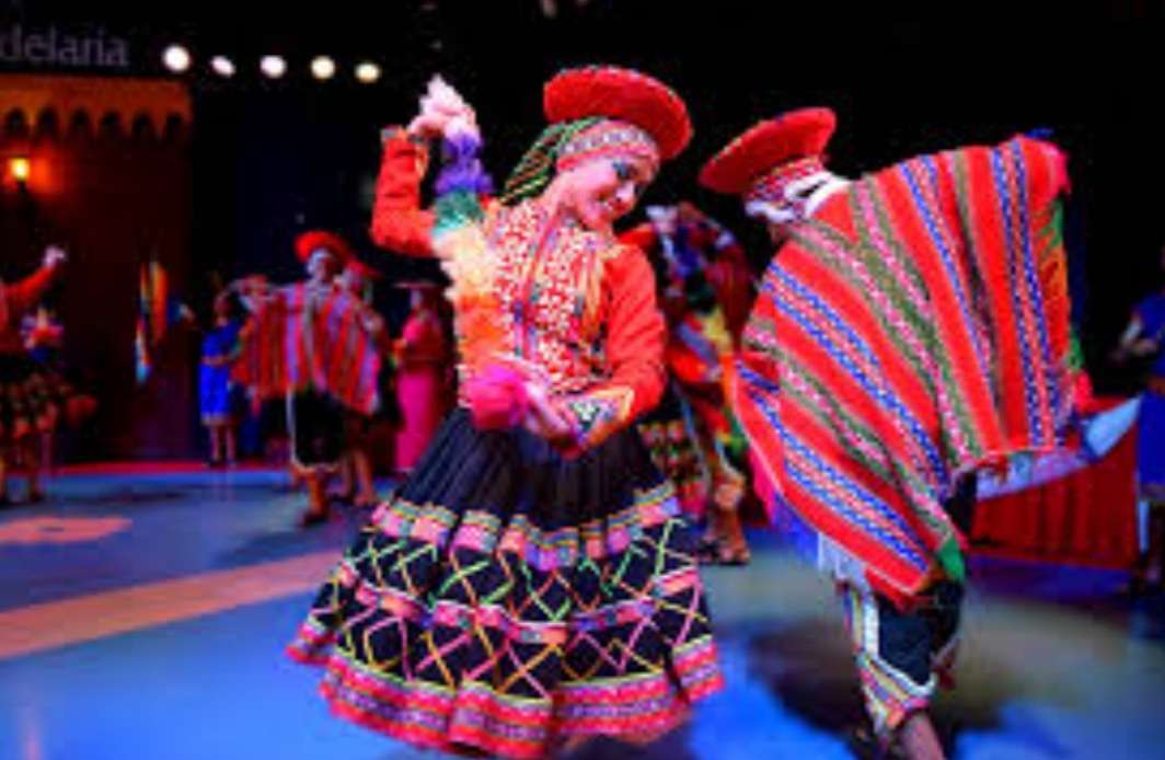 Dans van de "huayno" legpuzzel online