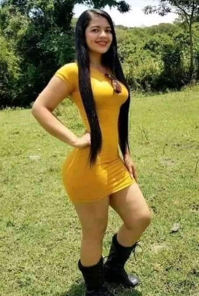 young beautiful girl in yellow dress online puzzle