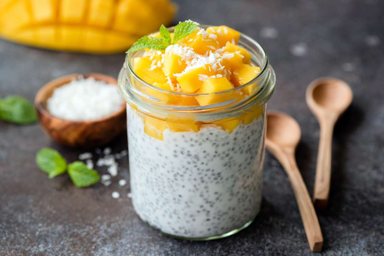 Healthy chia coconut pudding with mango jigsaw puzzle online