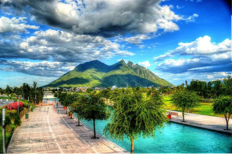 Cerro de la Silla in mijn Monterrey online puzzel