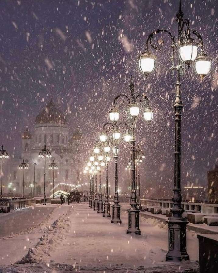 Зима в Москва. онлайн пъзел