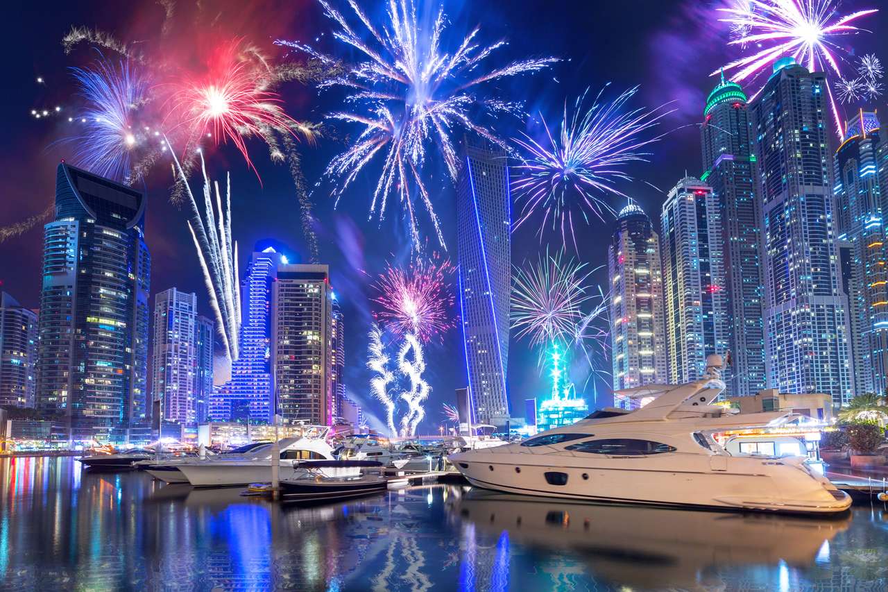Новогодишна фойерверка в Дубай онлайн пъзел