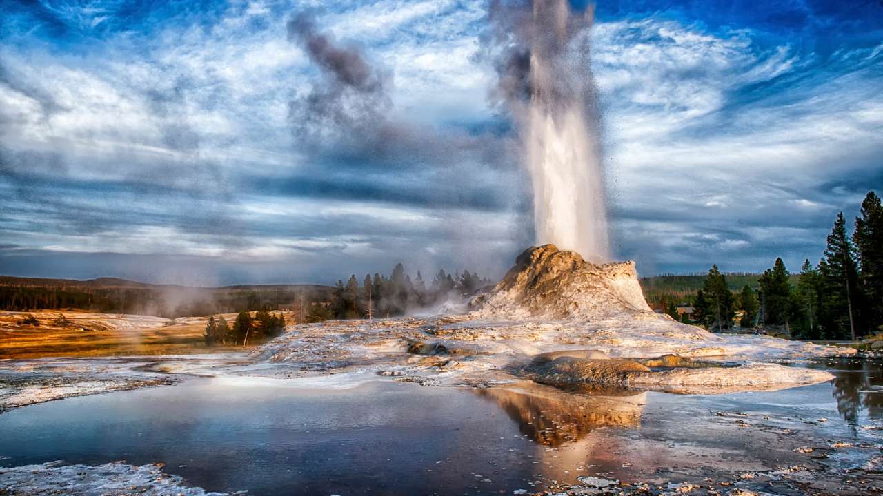 geyser nel parco di Yellowstone puzzle online