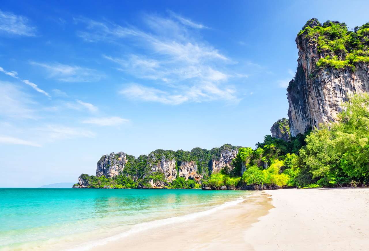 Railay Beach Krabi tartományban, Thaiföldön kirakós online