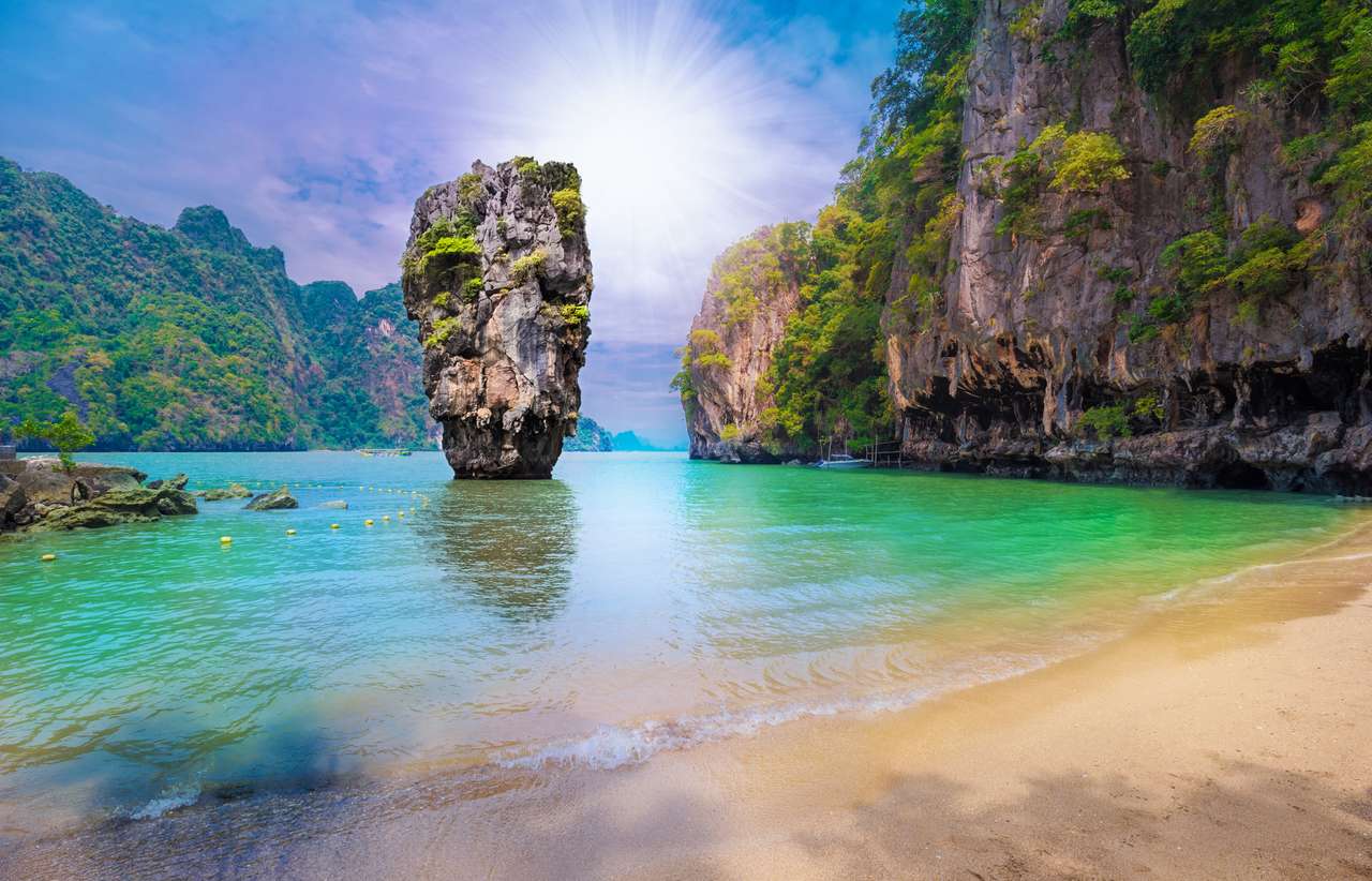 Thailand, Khao Phing Kan stone online puzzle