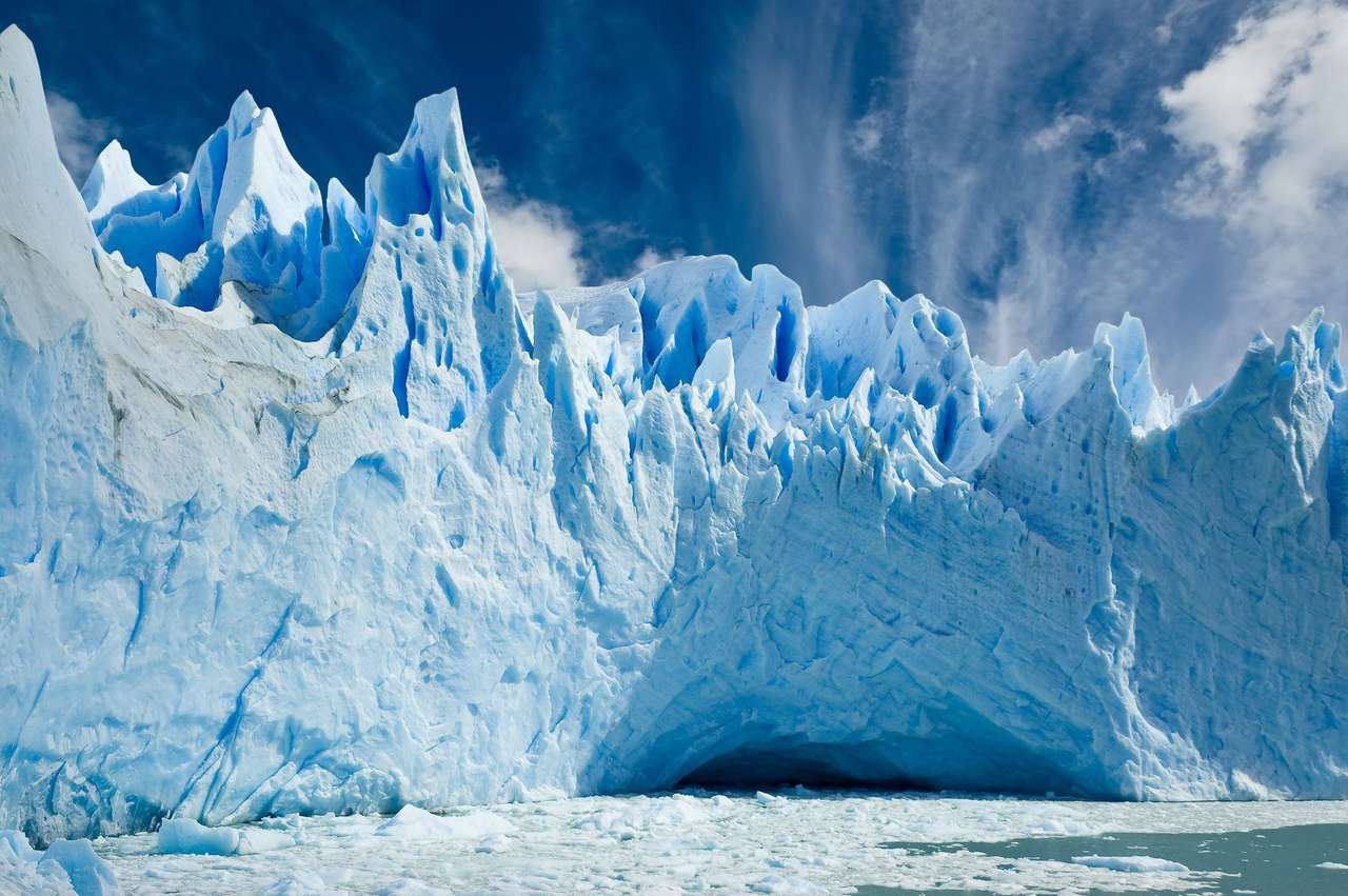 Perito Moreno-glaciären, Patagonien, Argentina. pussel på nätet