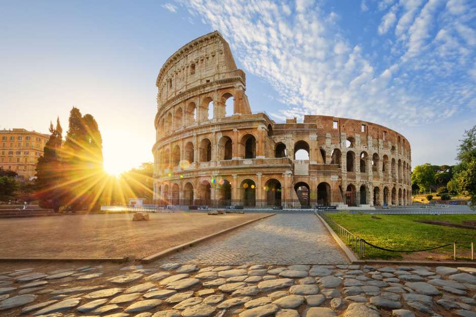 Pohled na Koloseum v Římě skládačky online