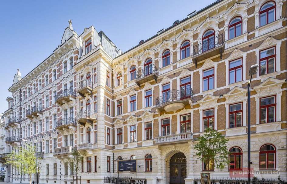Činžovní domy ve Varšavě online puzzle