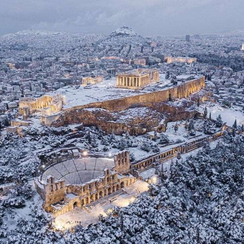 Vinter i Aten. pussel på nätet