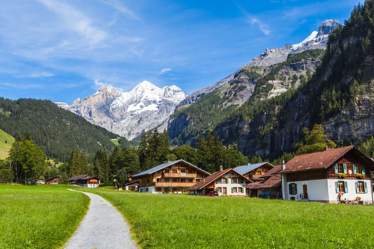 Caminho de caminhada nos Alpes suíços puzzle online