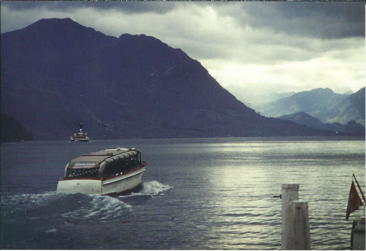 Barca sul Lago di Lucerna puzzle online