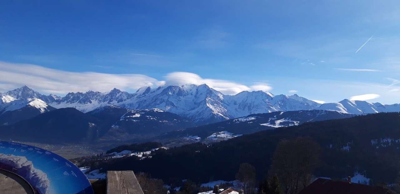 Pohled na Mont Blanc skládačky online