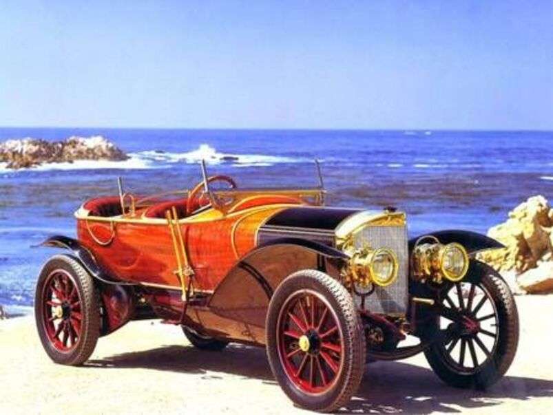 Автомобиль Rolls Royce Silver Ghost 1914 года выпуска. онлайн-пазл