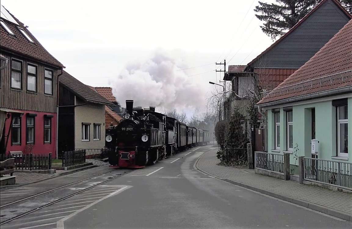 Locomotivas a vapor Mallet em Wernigerode puzzle online
