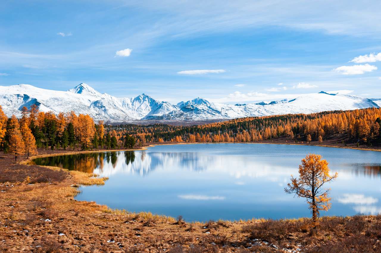 Езерото Киделу през есента онлайн пъзел