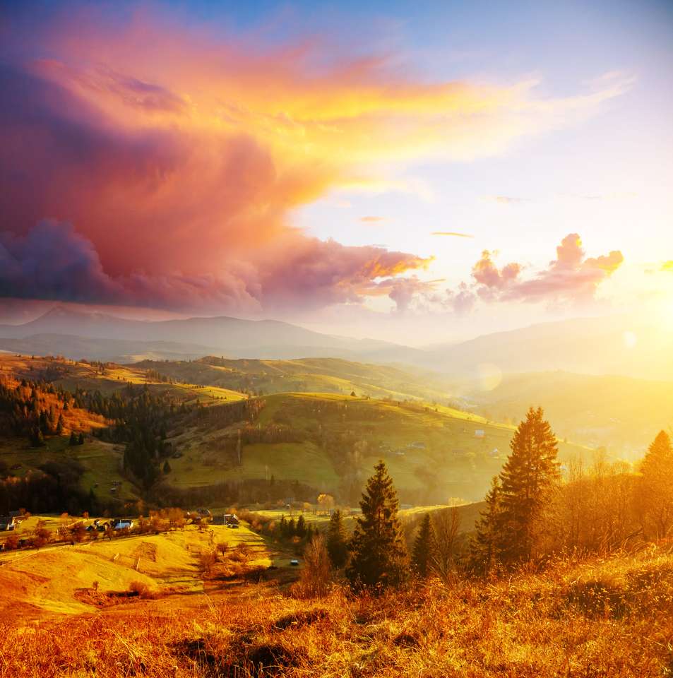 Gyönyörű napsütéses nap a festői hegyi tájon kirakós online