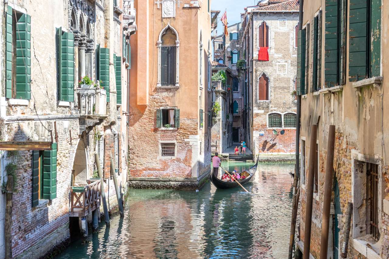 Venedigs kanal pussel på nätet