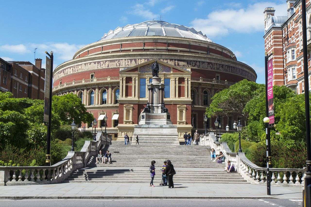Лондонський концертний зал Royal Albert Hall пазл онлайн