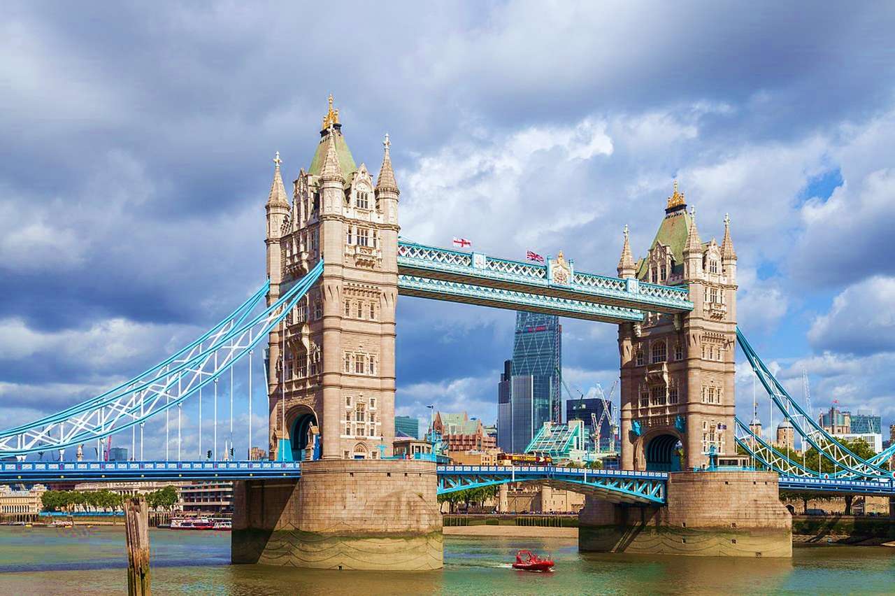 London Tower Bridge jigsaw puzzle online
