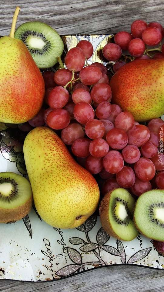 φρούτα στο πιάτο παζλ online