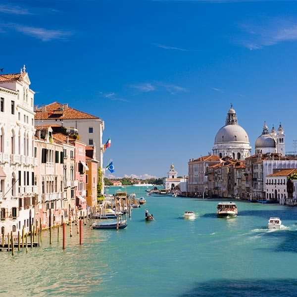 Venetië - een stad en gemeente in het noorden van Italië legpuzzel online
